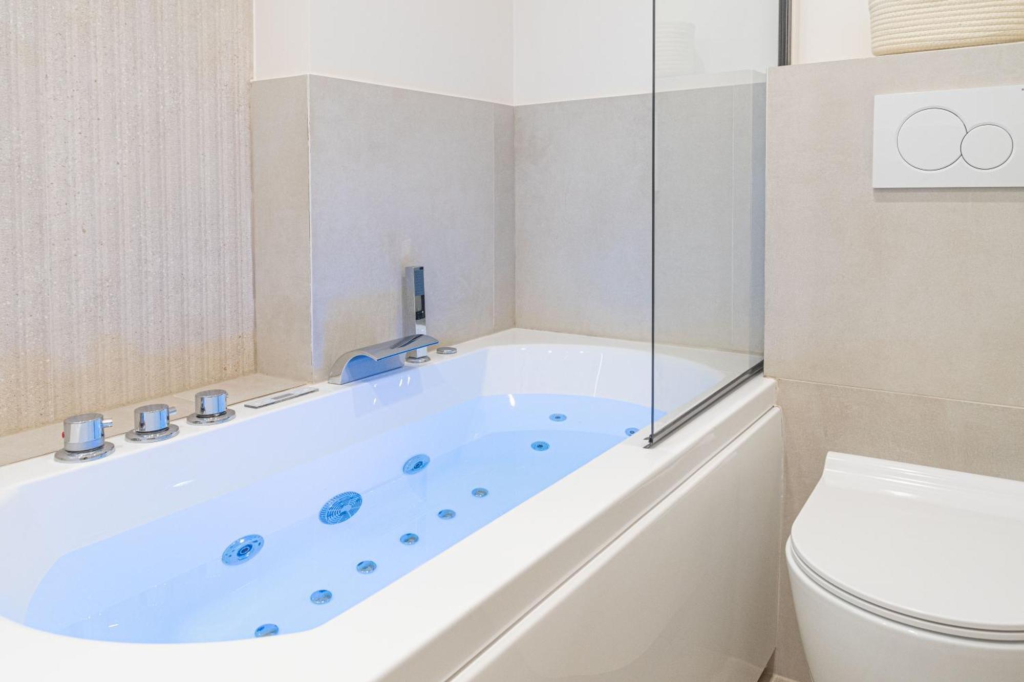 Lavie Maison Ac & Jacuzzi París Exterior foto